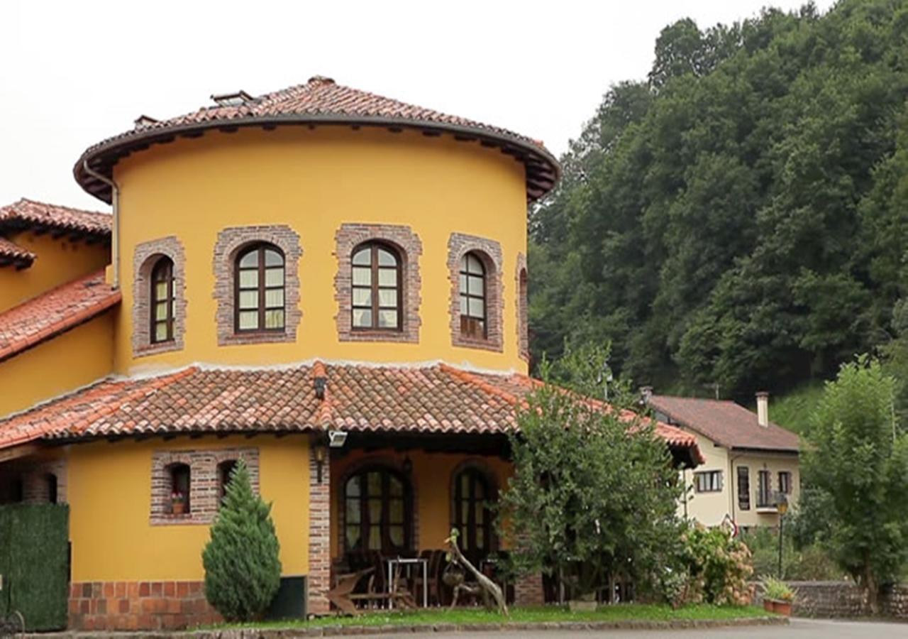 Hotel El Bricial Soto De Cangas Exterior photo